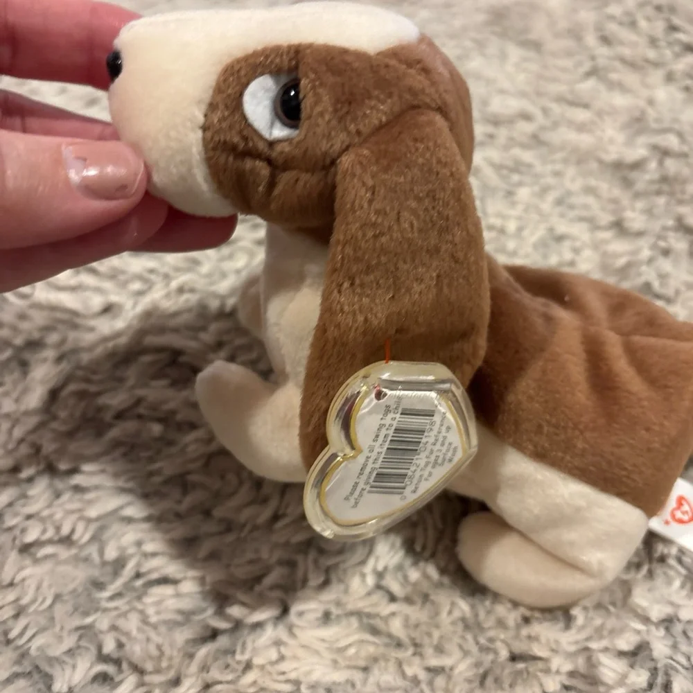 Ty Beanie Baby Tracker Basset‎ Hound Kids OS Brown New Collectible Plush Dog